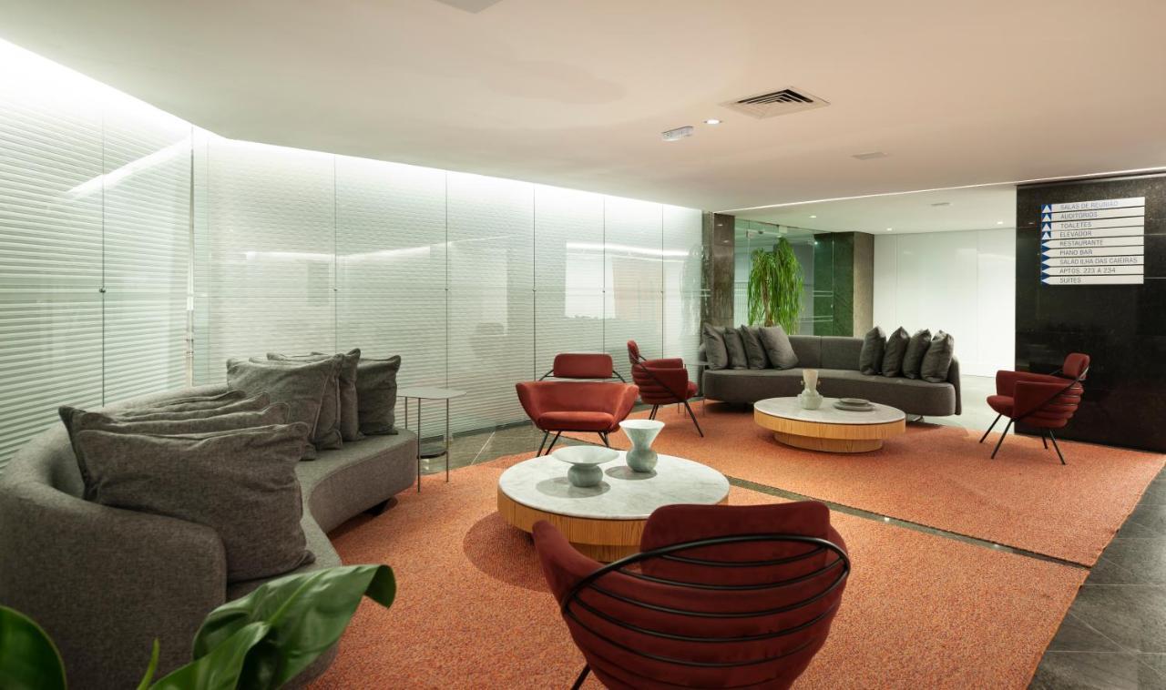 Hotel Senac Ilha Do Boi Vitoria Bagian luar foto The lounge at the airport