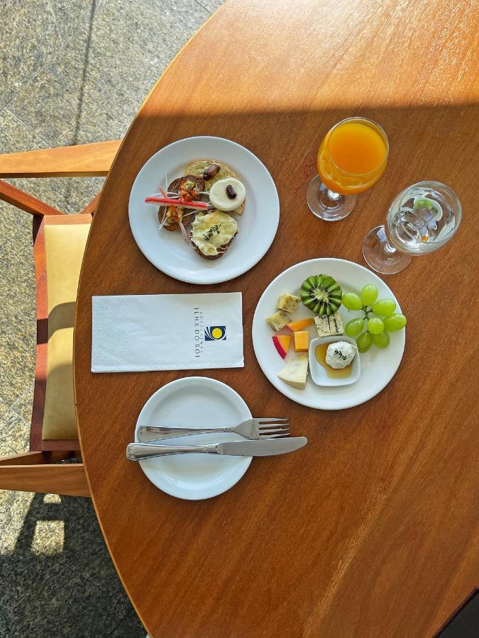 Hotel Senac Ilha Do Boi Vitoria Bagian luar foto A light breakfast