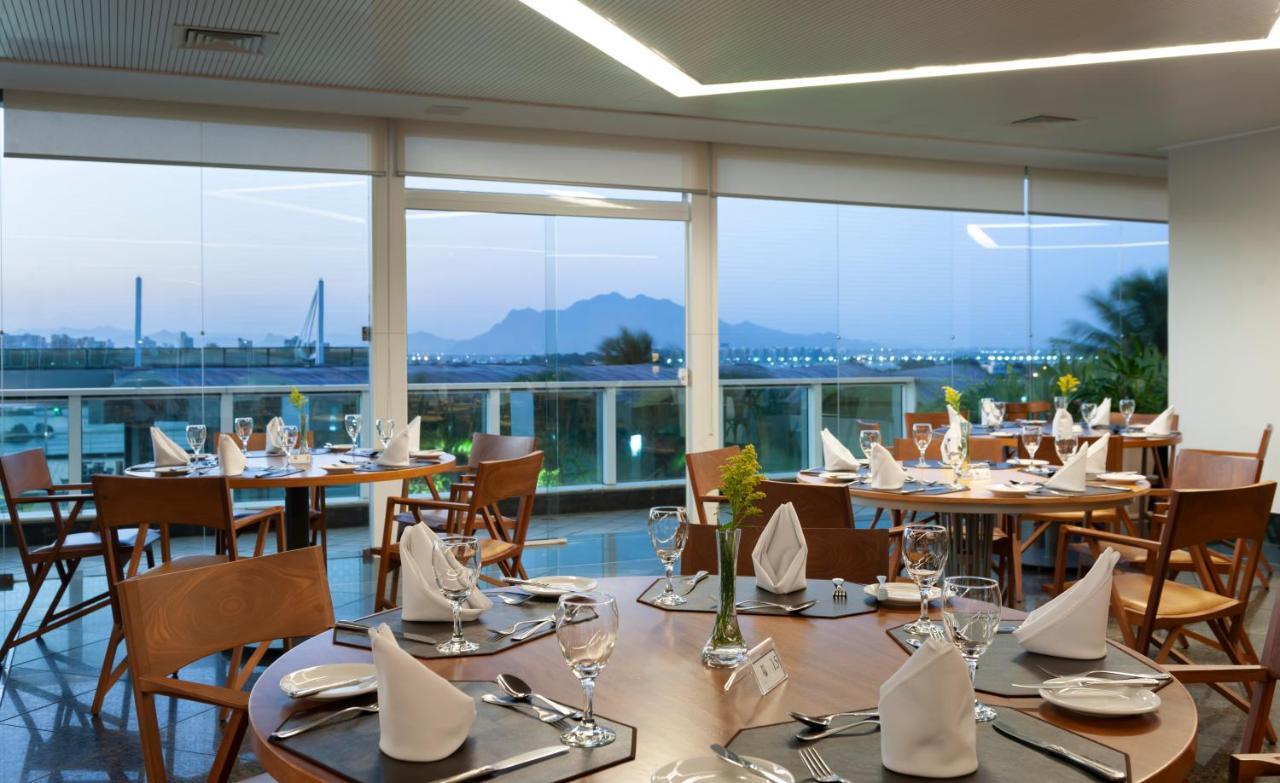 Hotel Senac Ilha Do Boi Vitoria Bagian luar foto The restaurant